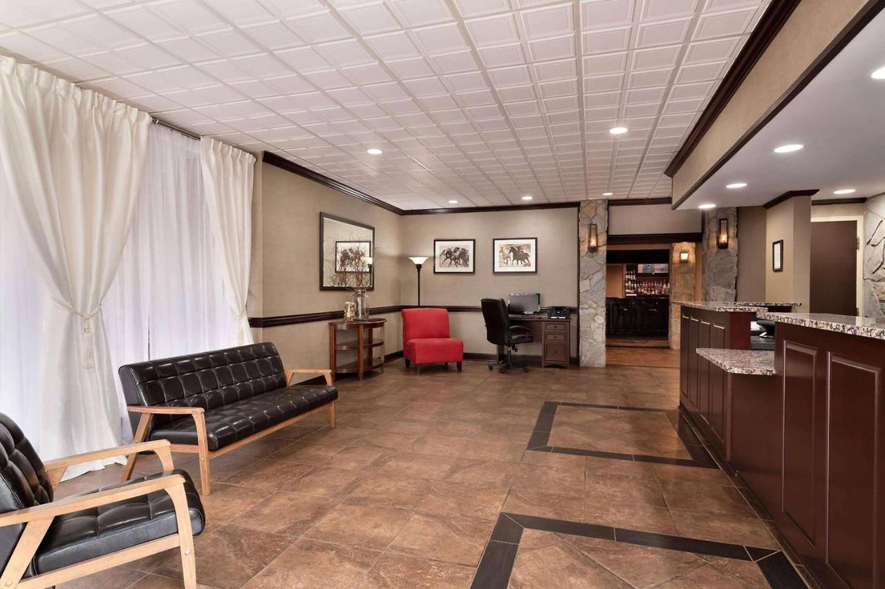 Days Inn By Wyndham Culpeper Εξωτερικό φωτογραφία